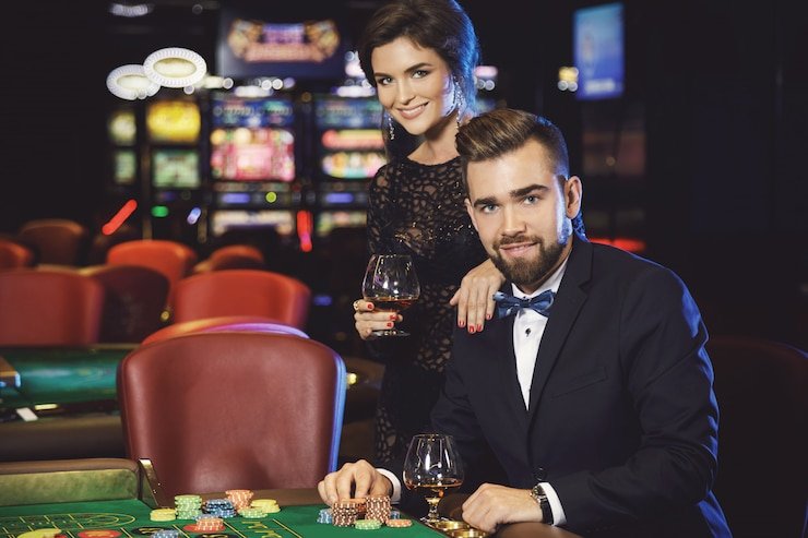Meja Sic Bo dealer langsung dalam format live casino
